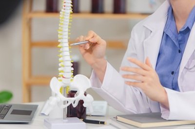 How Modern Medical Testing Improves Spine Diagnosis and Treatment 
